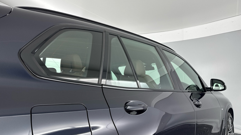 BMW X5 xDrive30d MHT M Sport 5dr Auto Diesel Estate